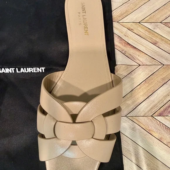 Saint Laurent Sandals Tribute Mules in Smooth Leather - Picture 6 of 12